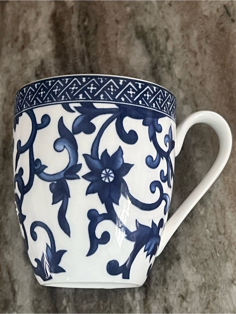 4 inches Blue and White Floral Porcelain Mug By Ralph Lauren.